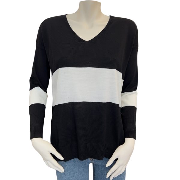 Knitted Sweater V Neckline Black- GIANNIOS